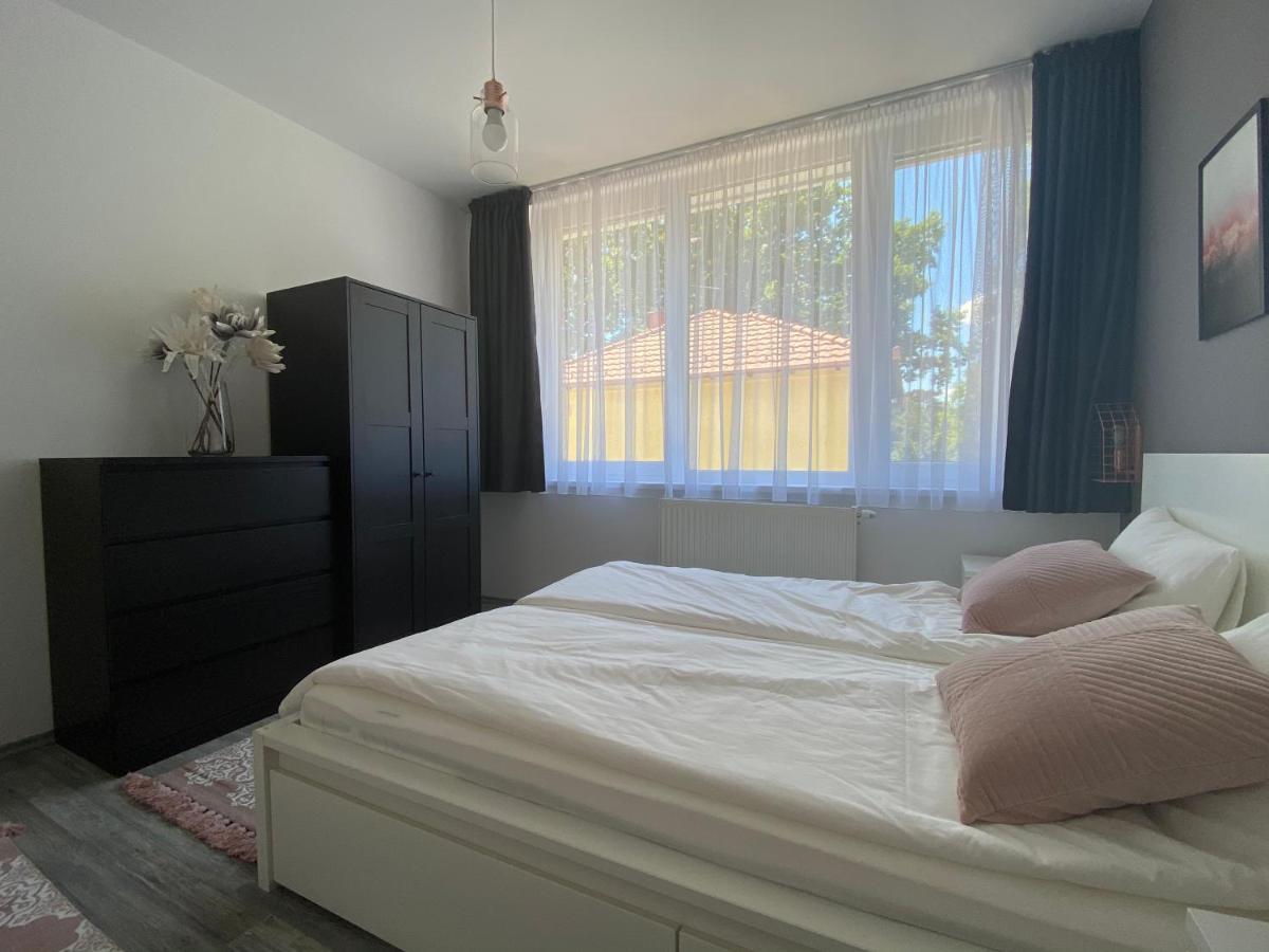 Spirit Homes Apartments Orosháza Extérieur photo
